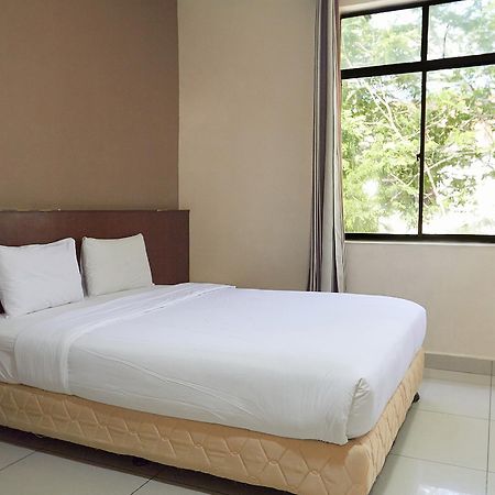 Langkawi Uptown Hotel Kuah Esterno foto