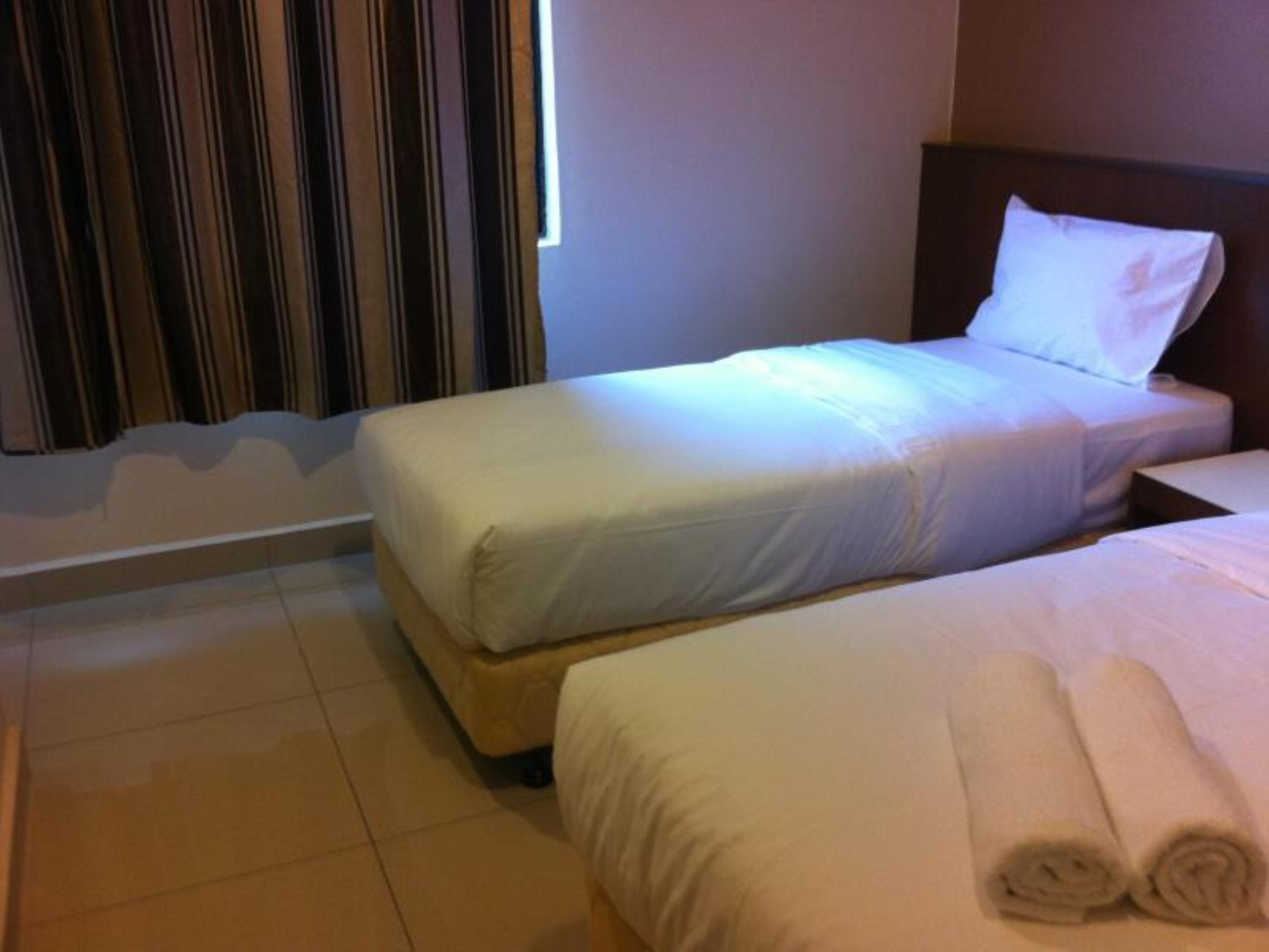Langkawi Uptown Hotel Kuah Esterno foto