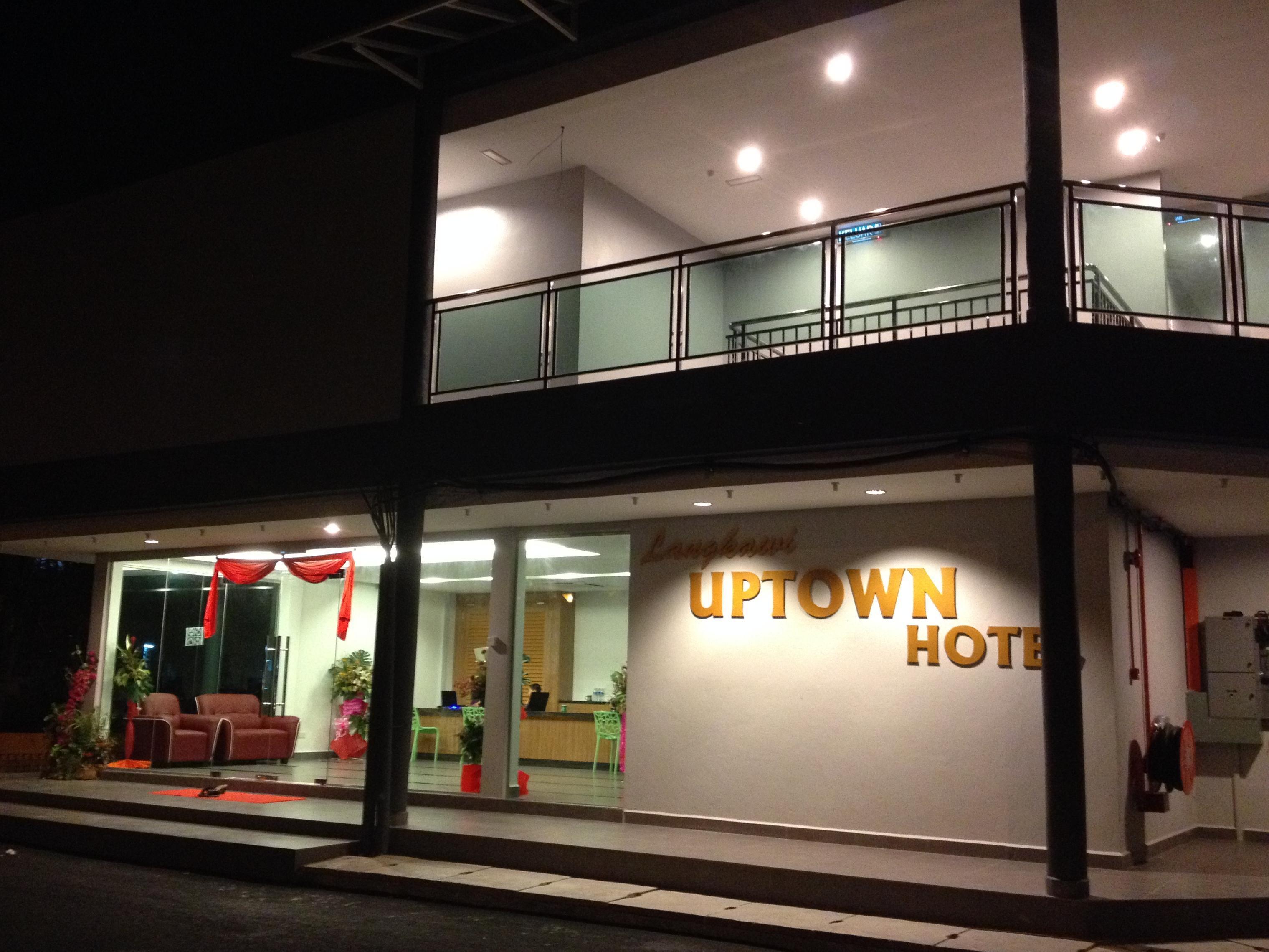 Langkawi Uptown Hotel Kuah Esterno foto