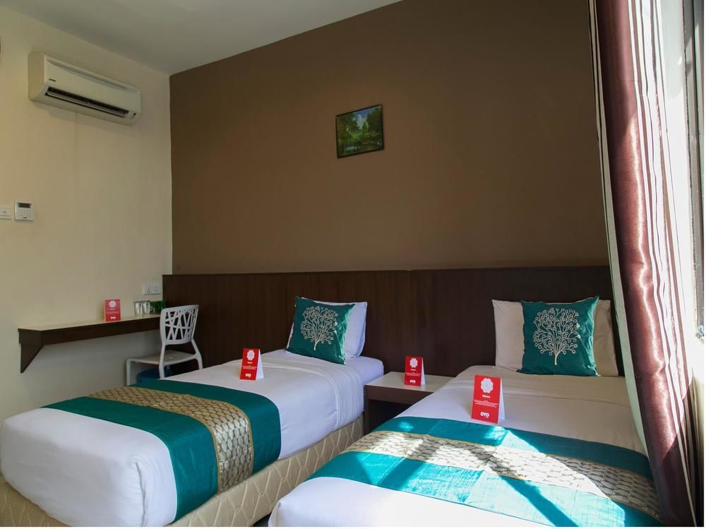 Langkawi Uptown Hotel Kuah Esterno foto